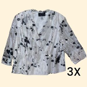 Women's Fancy Black & White Floral Blouse NWT